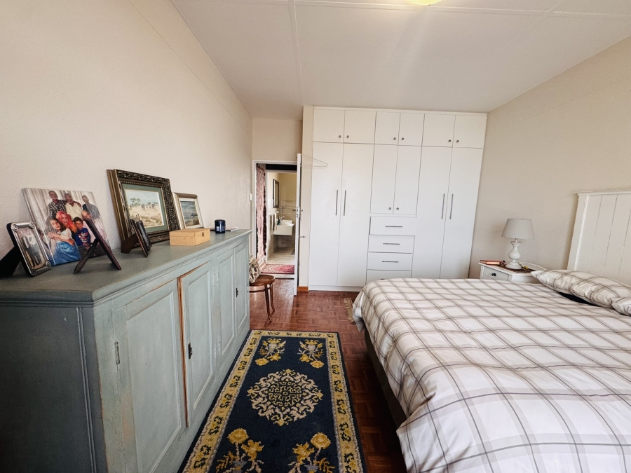 To Let 1 Bedroom Property for Rent in Strand South Western Cape